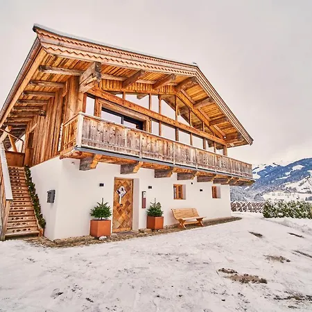 Max Chalet Kitz *
